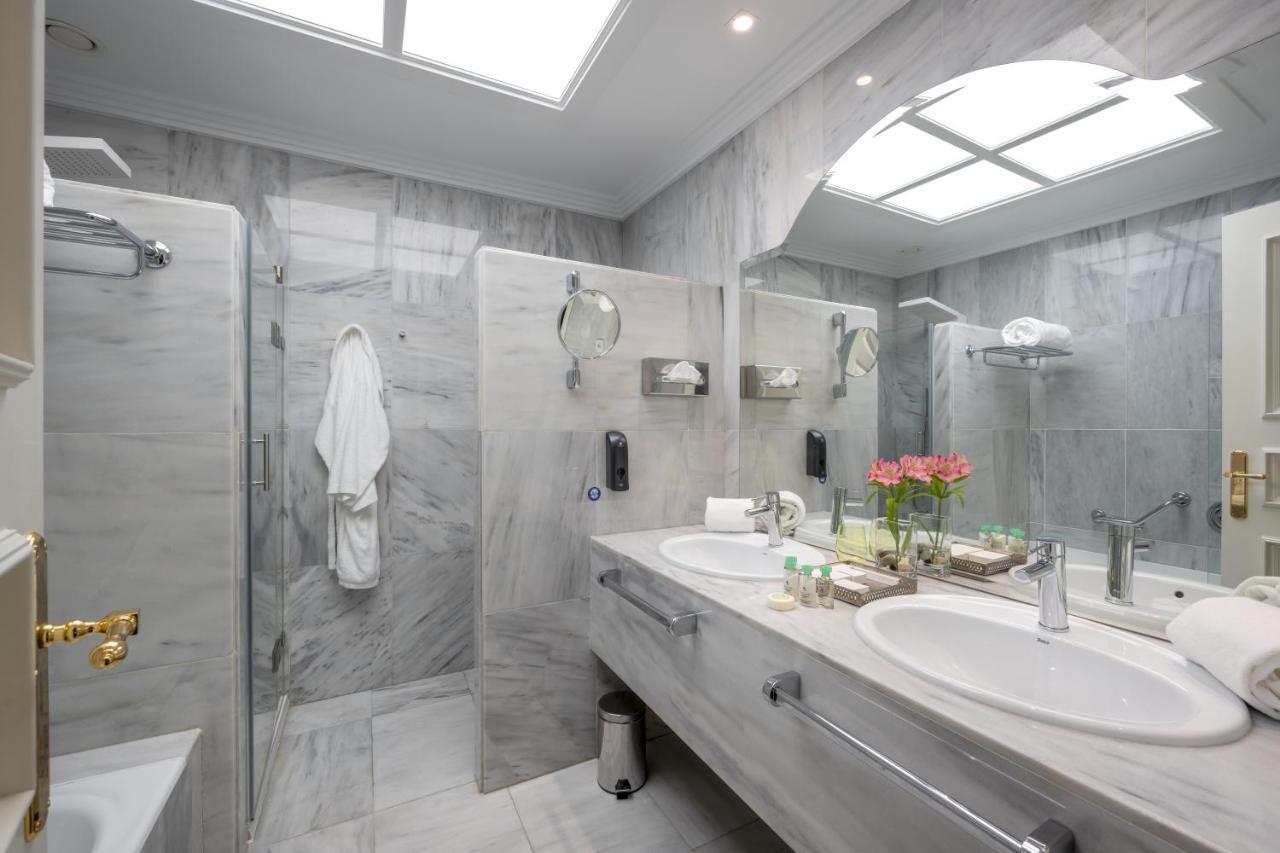 Hotel Rector سلامنكا المظهر الخارجي الصورة Bathroom