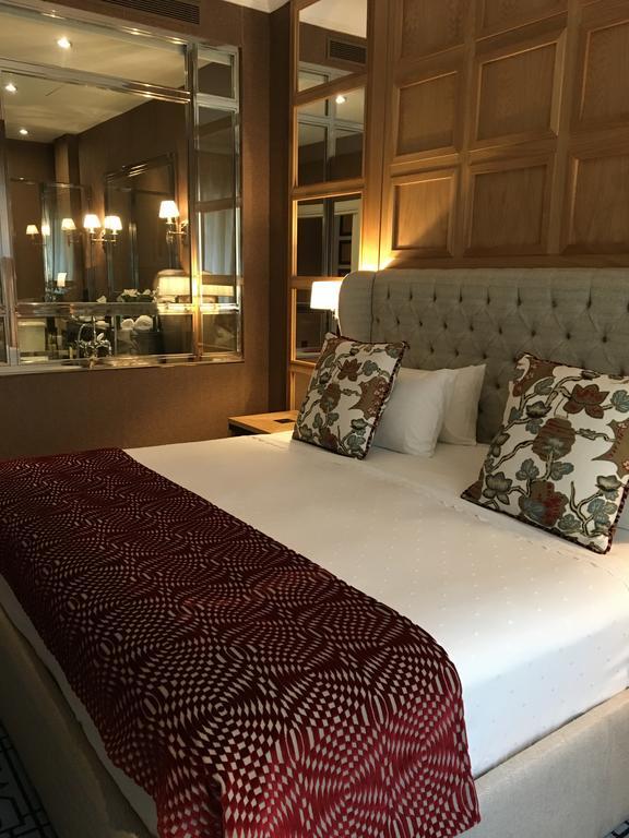 Hotel Rector سلامنكا المظهر الخارجي الصورة A bedroom at the hotel